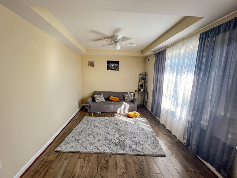 More Photos Of 1236-1238 E Belvedere Ave, Baltimore Apartments For Sale