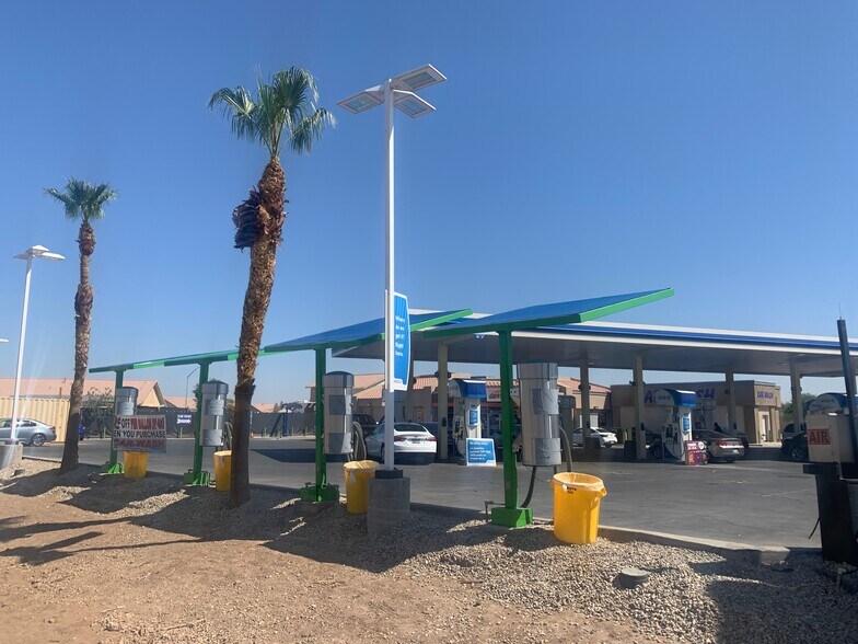 More Photos Of 205 E 15th St, Imperial Convenience Store For Sale