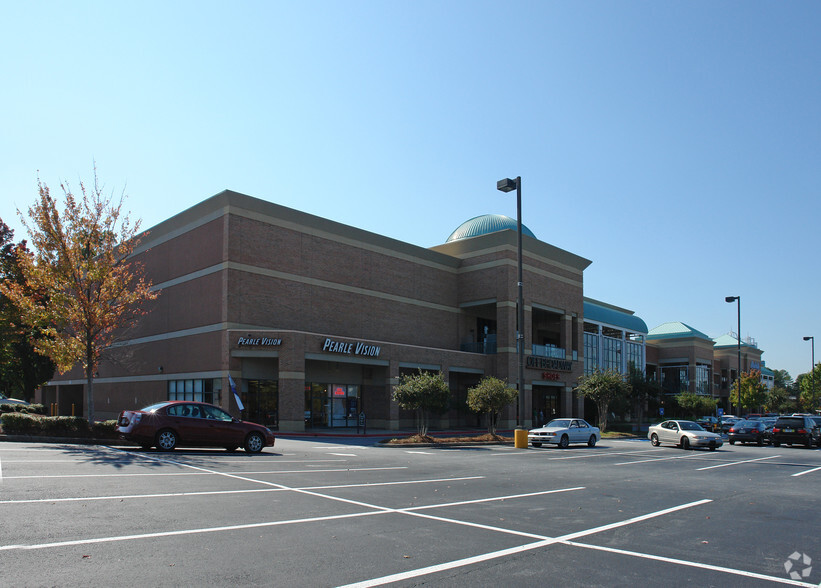 Primary Photo Of 1121-1201 Hammond Dr, Atlanta Unknown For Lease