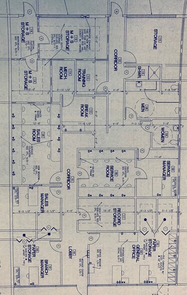 More Photos Of 2590 N Grove Industrial Dr, Fresno Warehouse For Lease