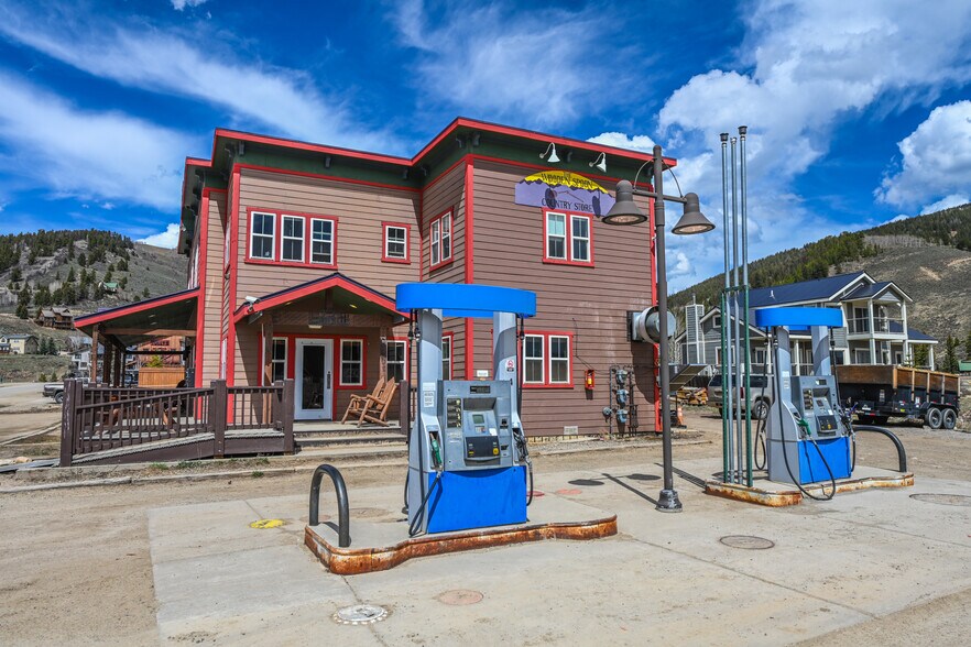 Primary Photo Of 228 Elcho Ave, Crested Butte Service Station For Sale