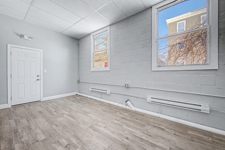 More Photos Of 204 Providence St, Hyde Park Industrial For Lease