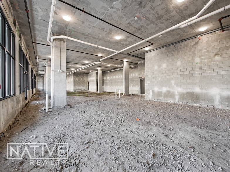 More Photos Of 2001 Hollywood Blvd, Hollywood Apartments For Lease