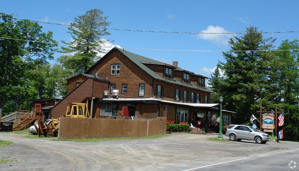 More Photos Of 2521 County Highway 22, Richfield Springs Hotel For Sale