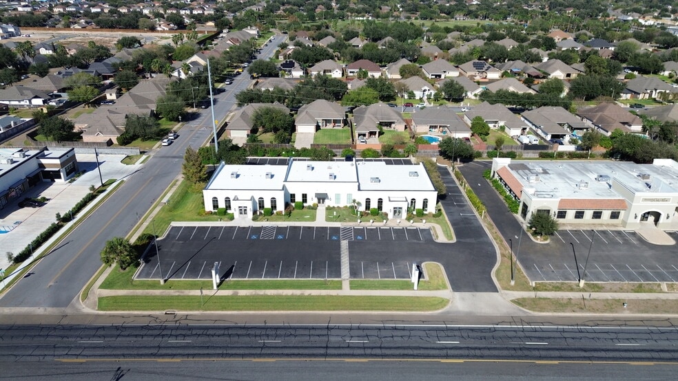 More Photos Of 3220 Buddy Owens Ave, McAllen Medical For Lease