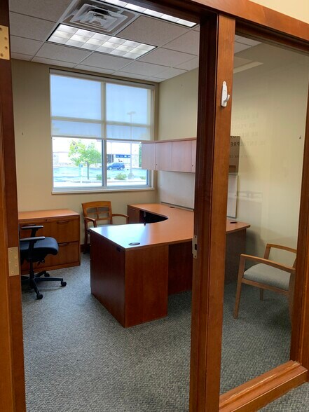 More Photos Of 2363 Holmgren Way, Green Bay Bank For Lease