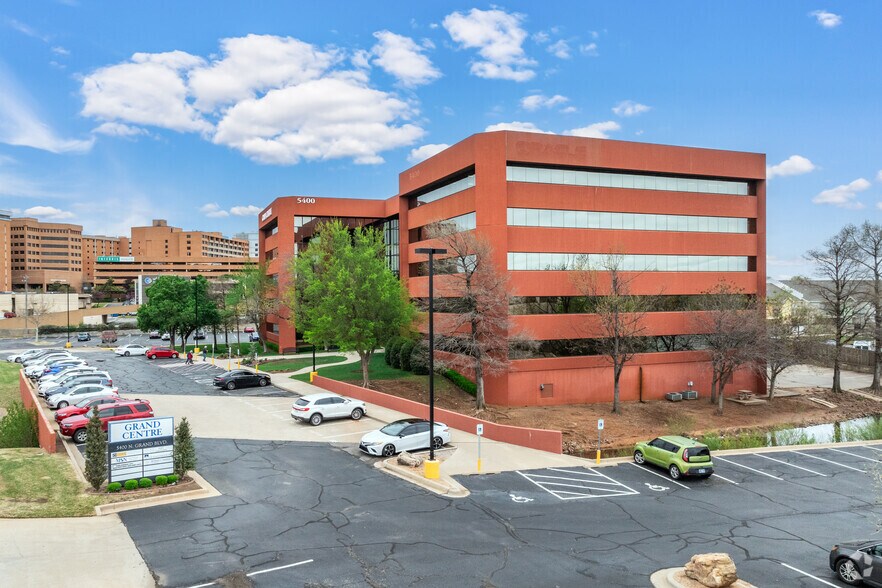 More Photos Of 5400 N Grand Blvd, Oklahoma City Office For Lease