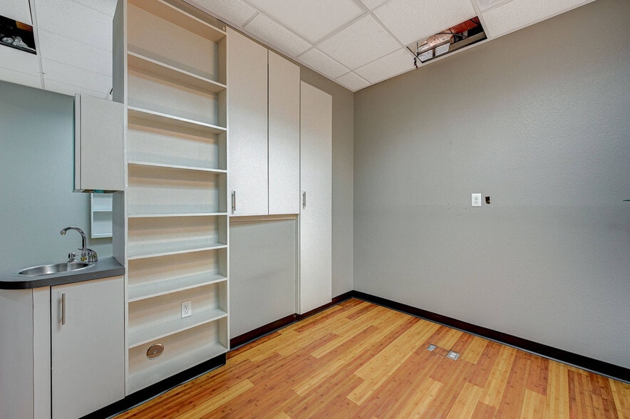 More Photos Of 3650 S Eastern Ave, Las Vegas Medical For Sale