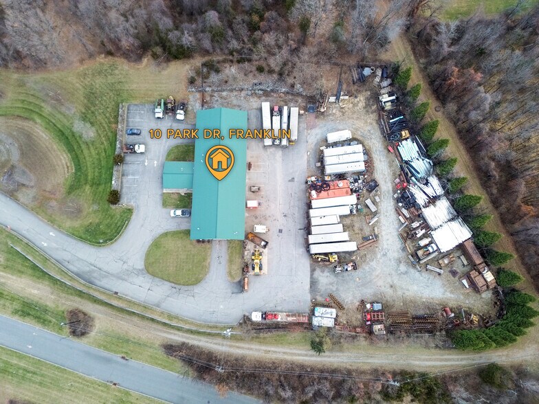 More Photos Of 10 Park Dr, Franklin Warehouse For Lease