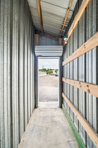 More Photos Of 1719 Signal Point Rd, Charleston Self Storage For Sale