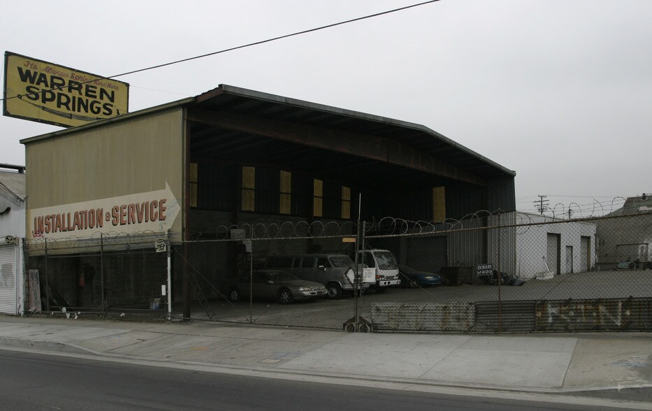 More Photos Of 9527 S Alameda St, Los Angeles Land For Sale