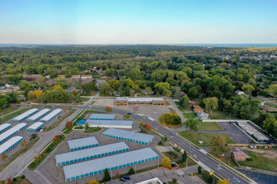 More Photos Of 38116-38160 S Gratiot Ave, Clinton Township Freestanding For Sale