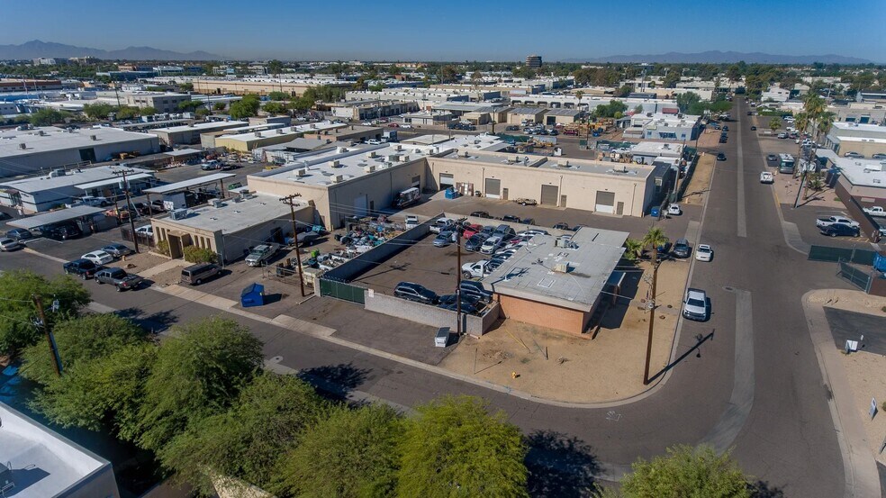 Primary Photo Of 11200 N 21st Ave, 2101 & 2115 W Shangri La Rd, Phoenix Unknown For Lease