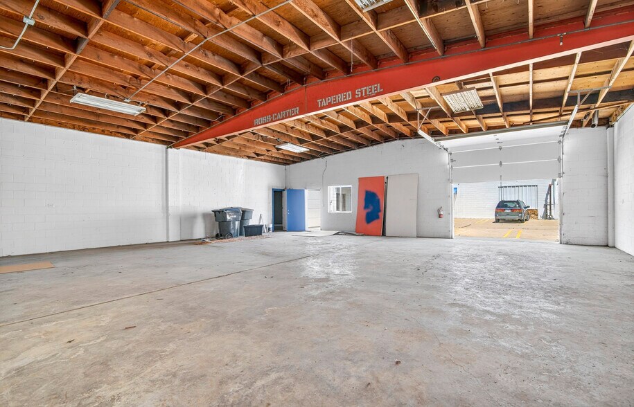 More Photos Of 311-315 N Second St, Lompoc Warehouse For Sale