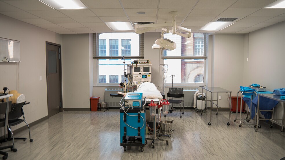 More Photos Of 421 Seventh Ave, Pittsburgh Office For Sale