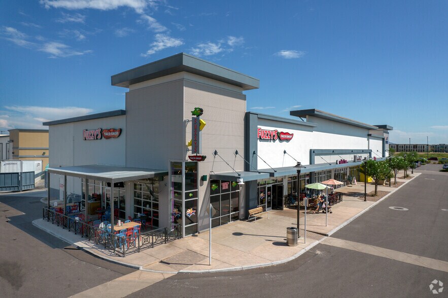 More Photos Of 2716-2810 S Market St, Gilbert Unknown For Lease