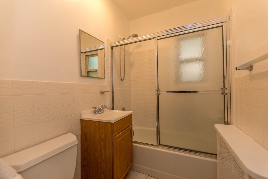 More Photos Of 291 S Lexington Ave, White Plains Apartments For Sale