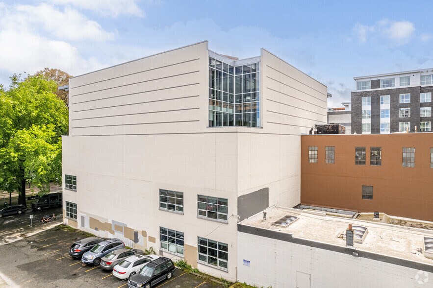 More Photos Of 411 NW Park Ave, Portland Office For Lease