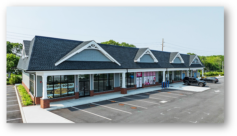 Primary Photo Of 425 Union Blvd, West Islip Service Station For Lease