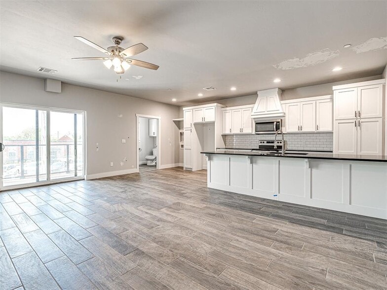 More Photos Of 103 E Edwards St, Edmond Apartments For Sale