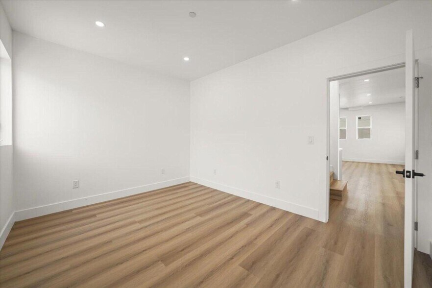 More Photos Of 910 Hudson ave, Los Angeles Apartments For Sale