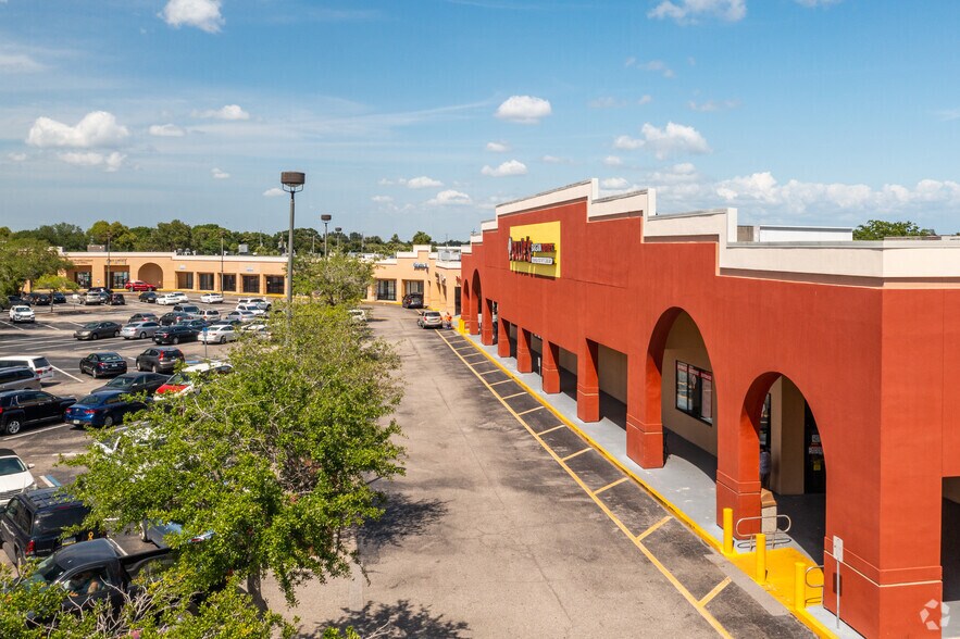 Primary Photo Of 4300 Kings Hwy, Port Charlotte Unknown For Lease