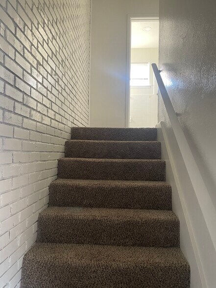 More Photos Of 1303 65th Dr, Lubbock Apartments For Sale