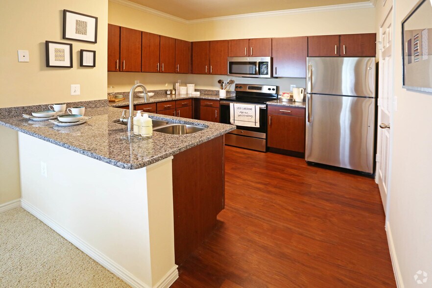 More Photos Of Mooreview Pky @ Loudoun County Pky, Ashburn Unknown For Lease