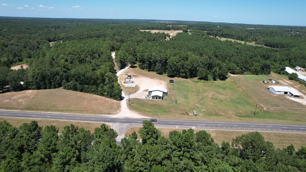 More Photos Of 5090 US Highway 190 W, Livingston Office For Sale