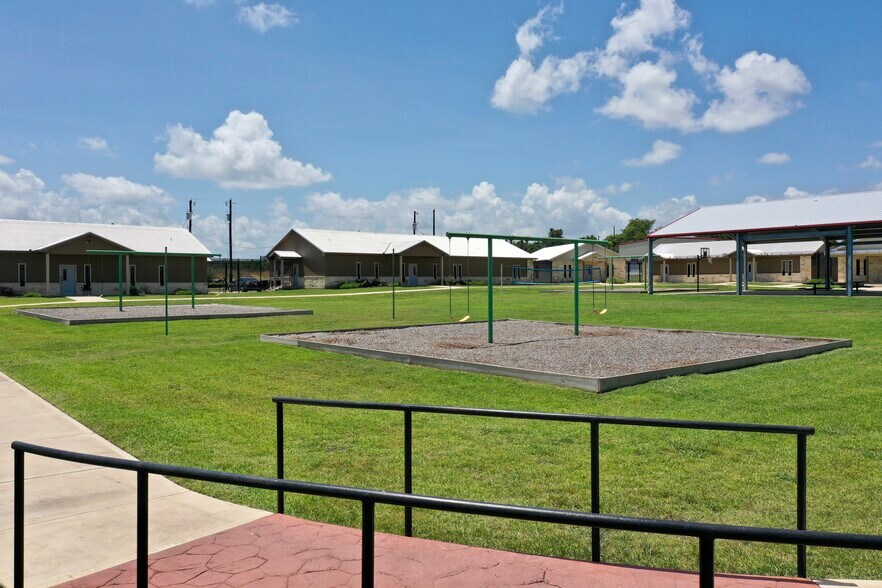 More Photos Of 4150 Highway 36 S, Brenham Shelter For Sale