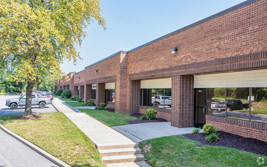 More Photos Of 9691 Gerwig Ln, Columbia Flex For Lease