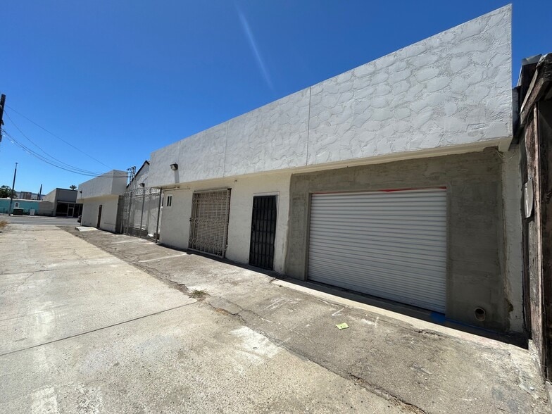 More Photos Of 453-461 Broadway, Chula Vista Unknown For Lease