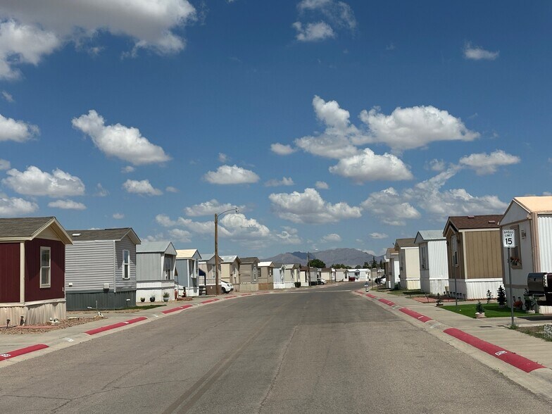 More Photos Of 8888 Rabe Ct, El Paso Trailer Camper Park For Sale