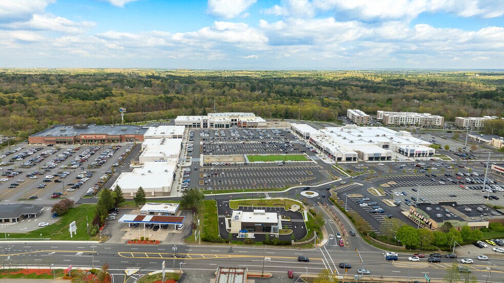 More Photos Of 1775 Washington St, Hanover Unknown For Lease