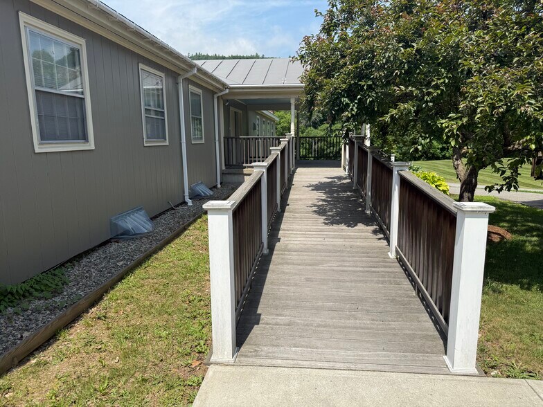 More Photos Of 633 NH Route 10, Orford Office For Lease