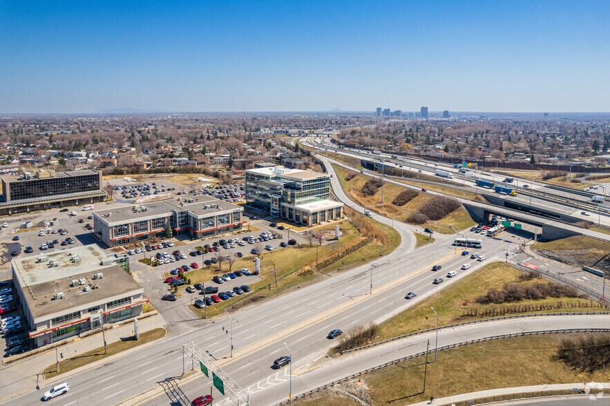 More Photos Of 7055 Boul Taschereau, Brossard Office For Lease