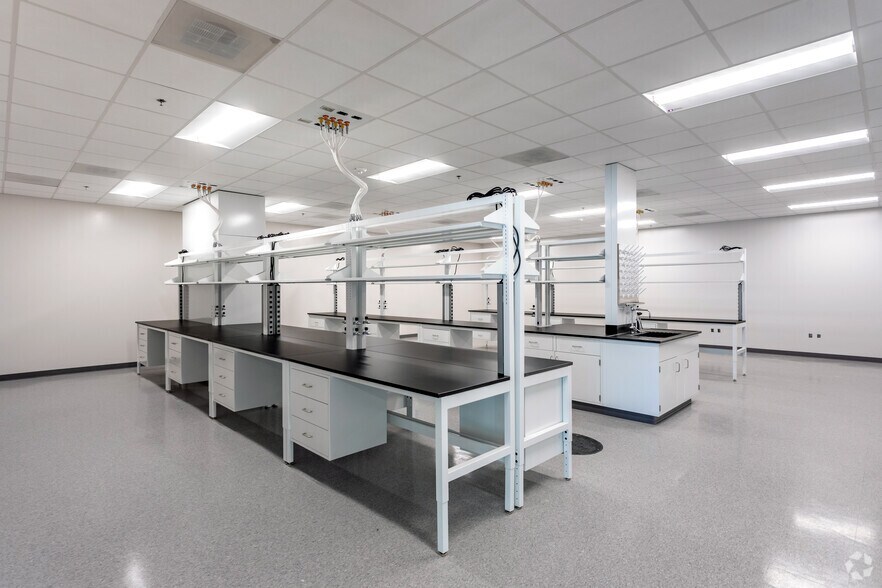 More Photos Of 507 Airport Blvd, Morrisville Light Distribution For Lease