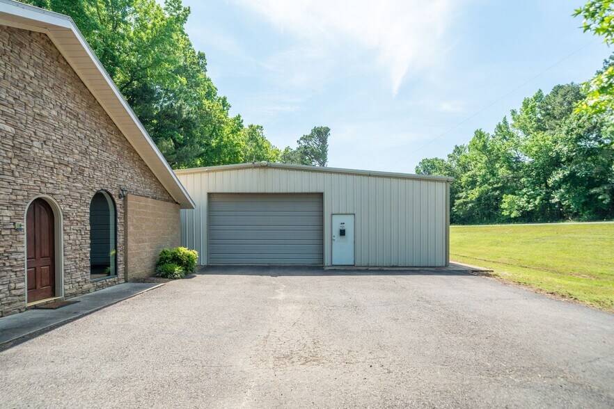 More Photos Of 15288 AR-22, Dardanelle Warehouse For Sale
