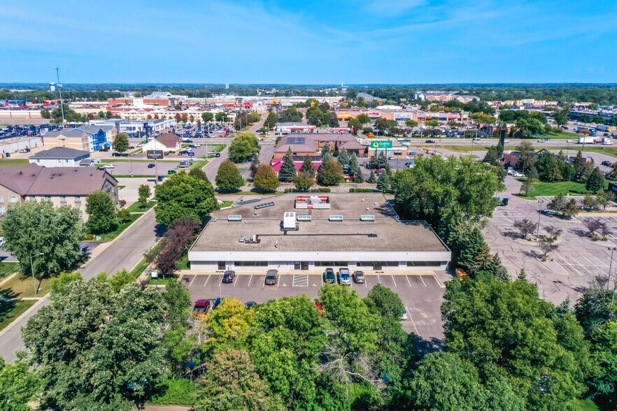 More Photos Of 220 Park Ave S, Saint Cloud Office For Sale