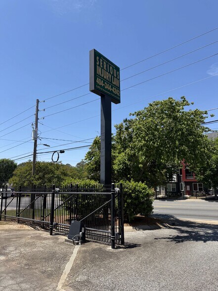 More Photos Of 3080 Campbellton Rd SW, Atlanta Office Residential For Sale