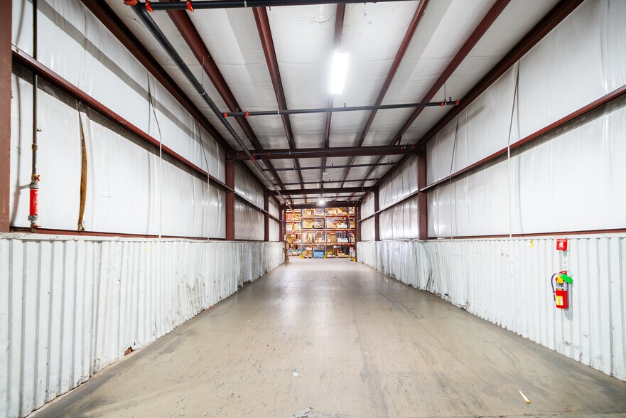 More Photos Of 1300 SE 82nd St, Oklahoma City Distribution For Lease