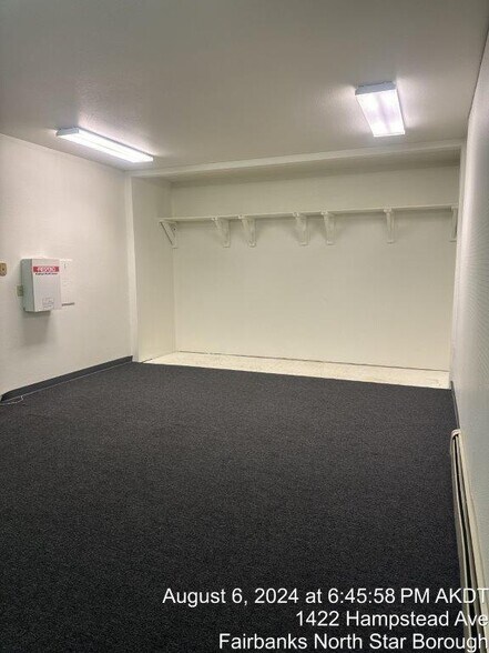 More Photos Of 1422 Hampstead Ave, Fairbanks Office For Lease