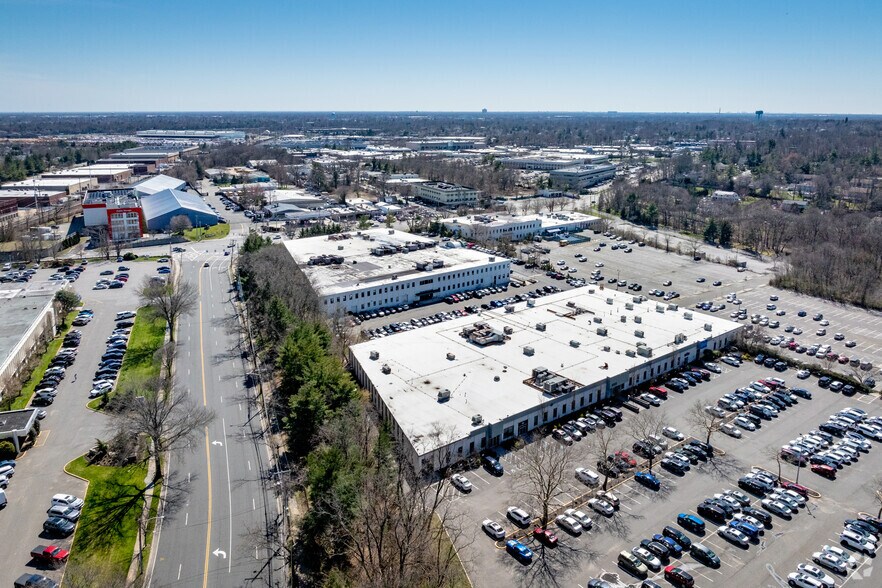 More Photos Of 6851 Jericho Tpke, Syosset Office For Lease