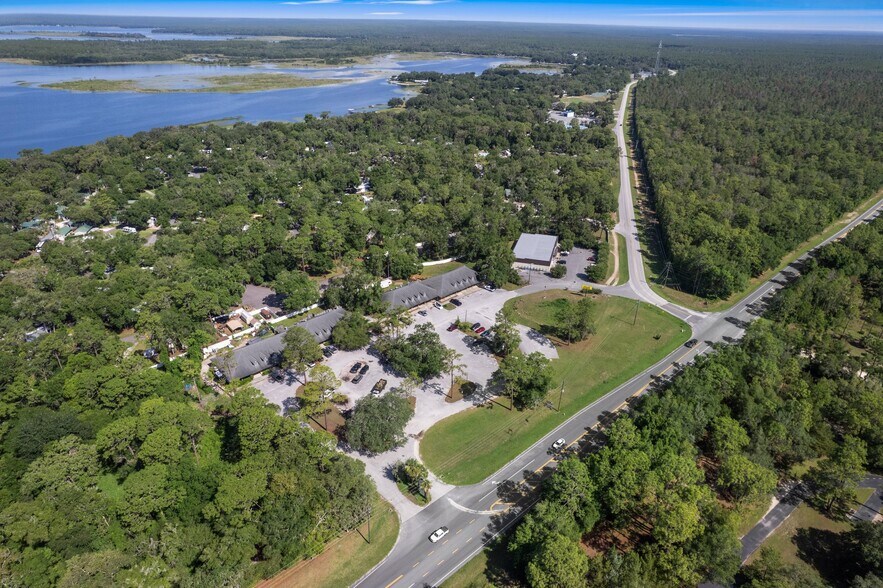 More Photos Of 14100 N Highway 19, Salt Springs Storefront Retail Office For Lease