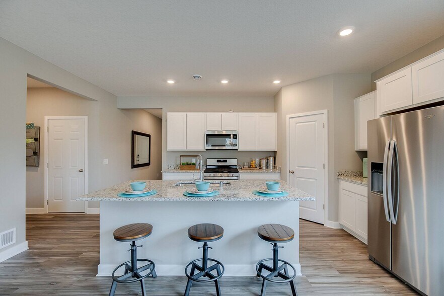 More Photos Of 9713 95th Pl, Maple Grove Apartments For Sale