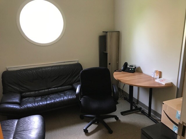 More Photos Of 65 S Main St, Pennington Unknown For Lease