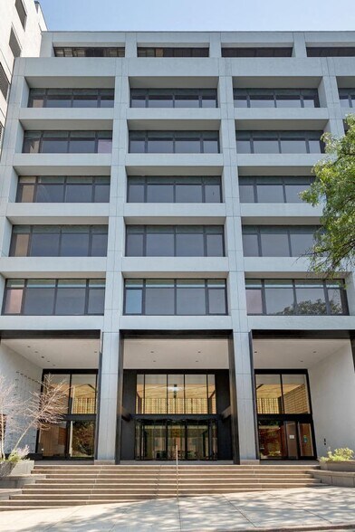More Photos Of 25 Columbia Hts, Brooklyn Office For Lease
