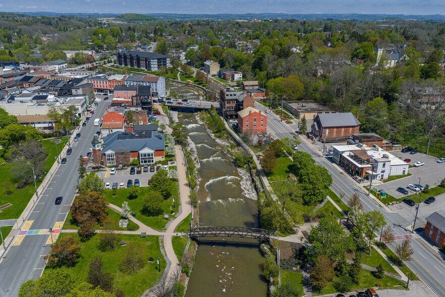 More Photos Of 9 Maitland St, Port Hope Industrial For Sale