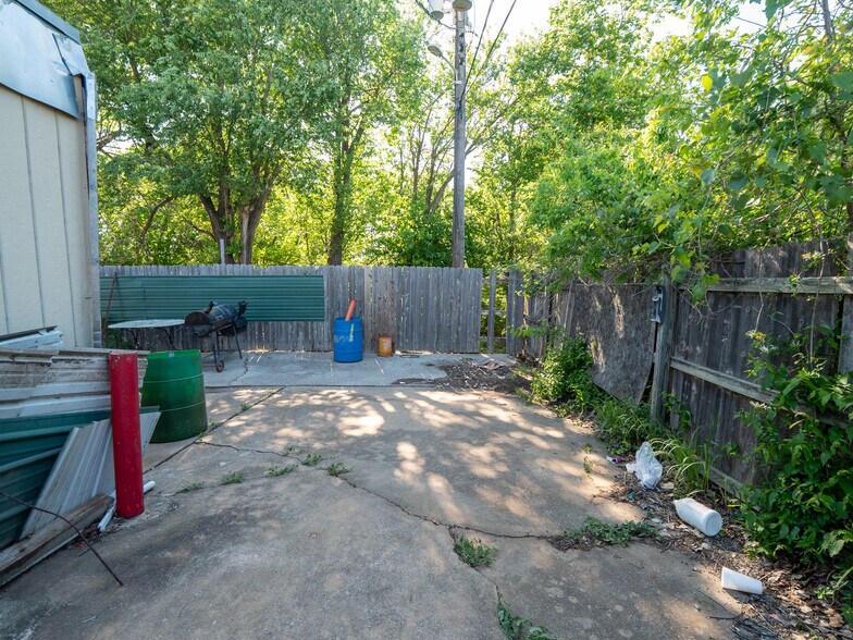 More Photos Of 1475 S Sunnylane Rd, Oklahoma City Freestanding For Sale