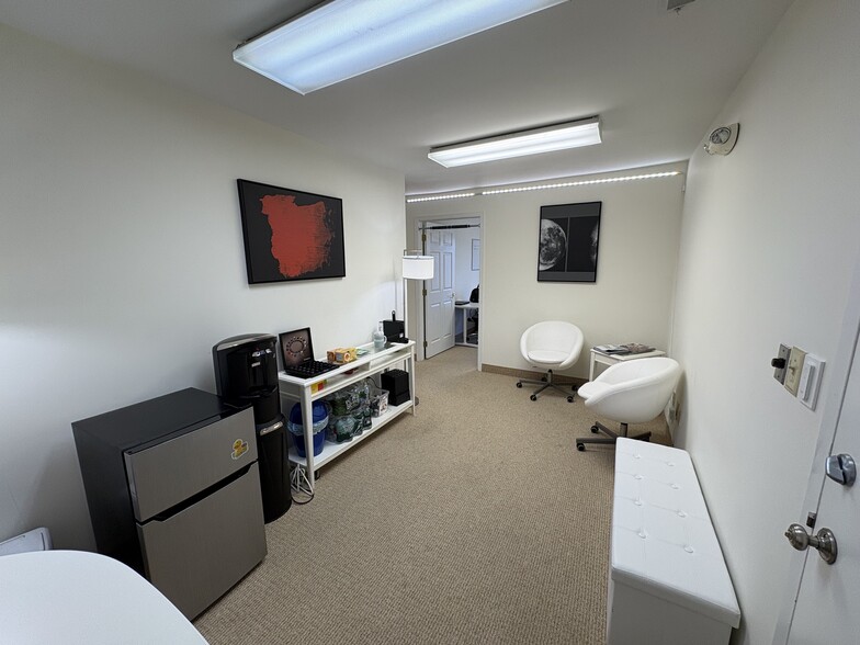 More Photos Of 1 Bethany Rd, Hazlet Office For Sale